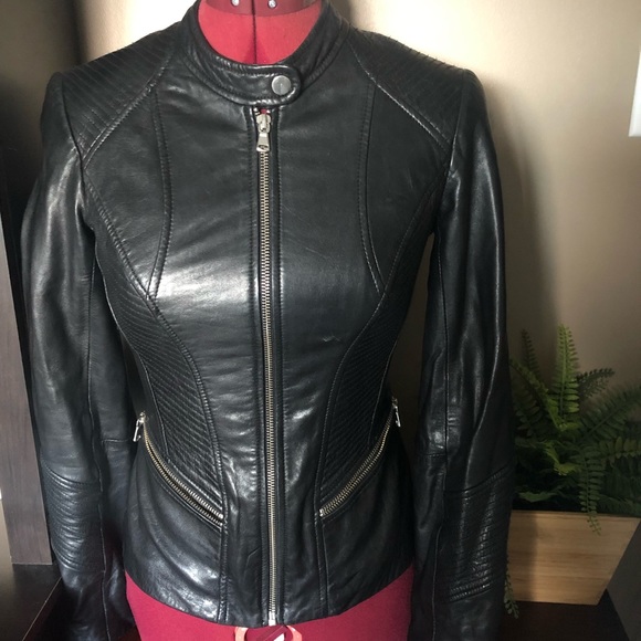 Soft, black, leather jacket. Great for fall. Great price. - Picture 5 of 7